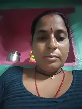 Snapshot of Reena_lodha chatting on August 2026 10:34:02 PM Reena lodha online show from August 2026 10:34:02 PM