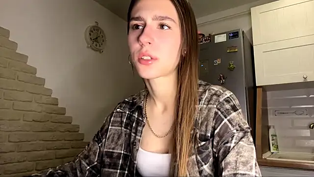 ElsieKuhlmann online show from February 2026 05:12:02 AM