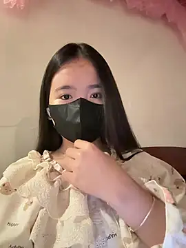 Gwen879 online show from February 2026 12:59:01 AM