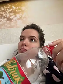 LadyinBed99 online show from February 2026 01:27:01 PM