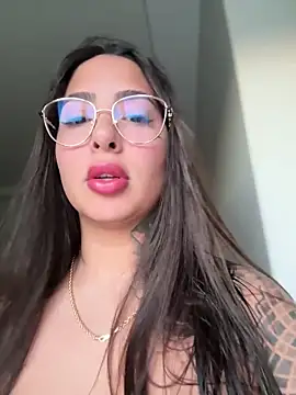 Snapshot of maferalvarexxx chatting on May 2026 09:09:01 PM maferalvarexxx online show from May 2026 09:09:01 PM