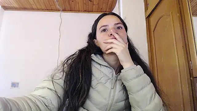 Shanel Lozano online show from April 2026 04:02:02 PM