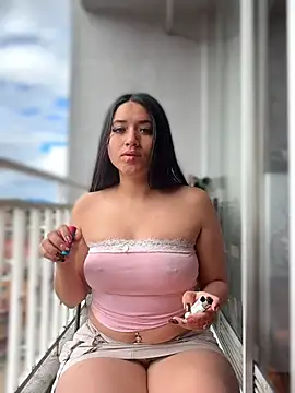 Veronica Wins  online show from June 2026 01:48:02 PM