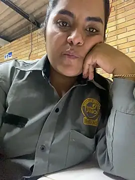 Isabel 3 online show from January 2026 11:25:01 PM