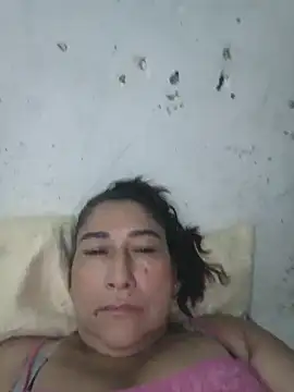 PatriciaGrajales online show from May 2026 04:01:01 PM