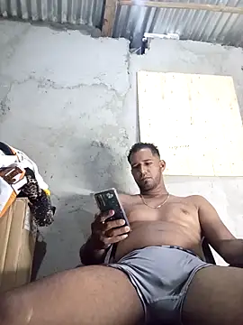 yanshotQQQQ online show from February 2026 01:32:01 AM