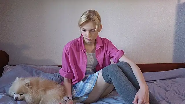 AuraNevera online show from February 2026 05:23:01 AM