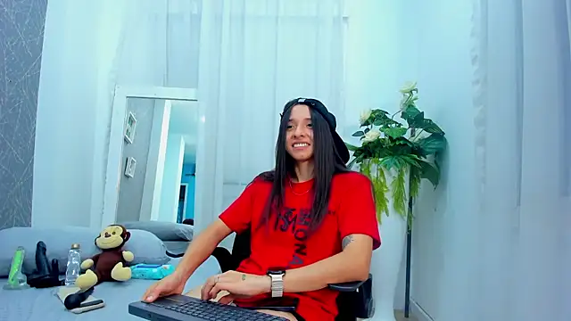 Snapshot of ViictoriiaSaenz chatting on February 2026 04:20:01 AM ViictoriiaSaenz online show from February 2026 04:20:01 AM