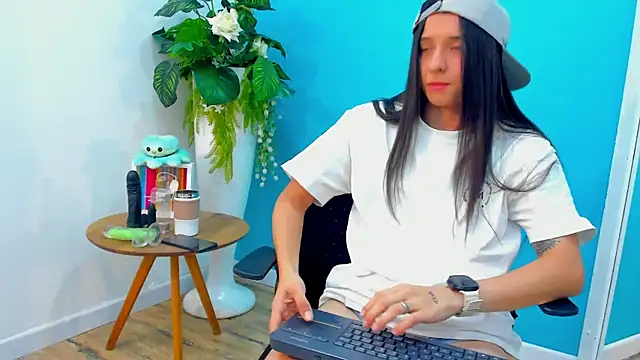 ViictoriiaSaenz online show from March 2026 05:08:02 AM