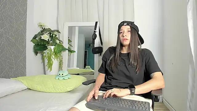 ViictoriiaSaenz online show from April 2026 03:59:01 AM