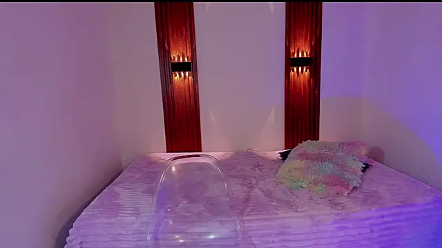 Brendajennerr online show from March 2026 08:19:01 AM