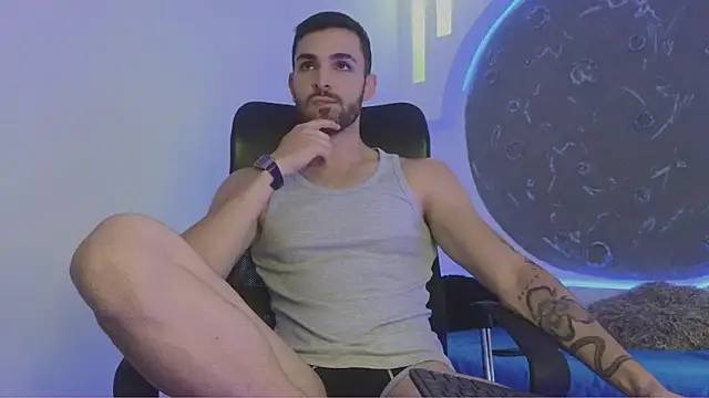 Apolo lux1 online show from March 2026 06:57:01 PM