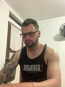 Baphomet212341 online show from May 2026 02:00:02 PM