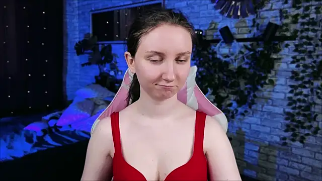 Snapshot of SunshineBlaze chatting on April 2026 01:41:02 PM SunshineBlaze online show from April 2026 01:41:02 PM