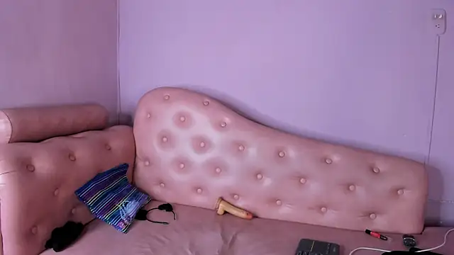 LeticiaHinkley online show from February 2026 07:34:02 PM