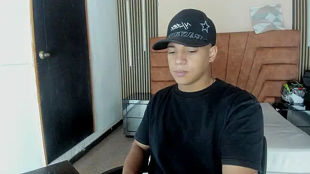 MATHY ROBERT online show from January 2026 07:56:02 PM