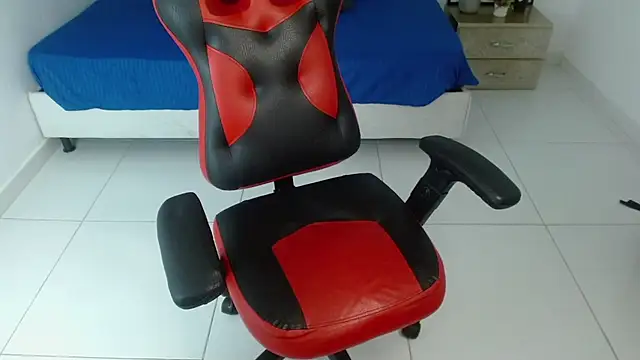 Axel fox77 online show from February 2026 11:31:02 PM