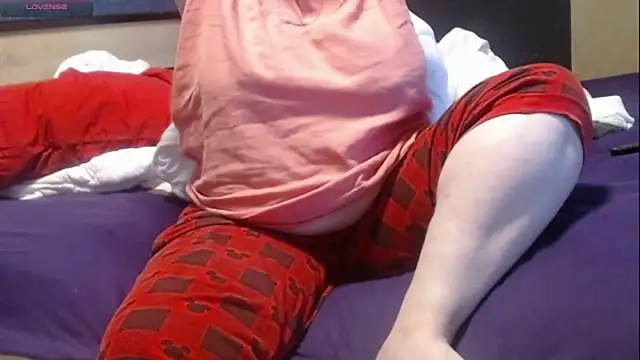 Snapshot of Santanna77 chatting on October 2025 07:38:01 AM Santanna77 online show from October 2025 07:38:01 AM