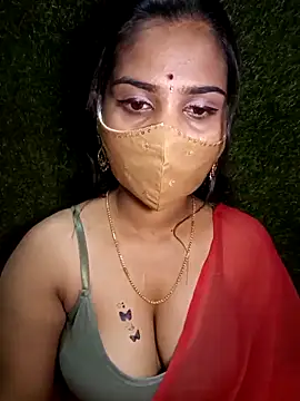 Snapshot of Nithyatamil chatting on March 2026 05:07:01 PM Nithyatamil online show from March 2026 05:07:01 PM