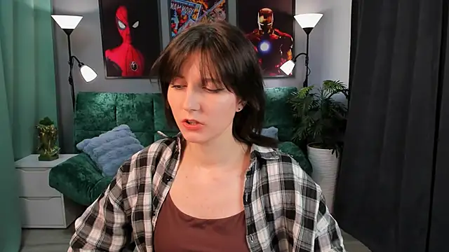 KikaOsterman online show from May 2026 02:28:01 AM