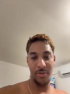 Axel black10 online show from March 2026 06:58:01 PM