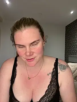 SexyBlondJoanna online show from February 2026 09:57:02 PM