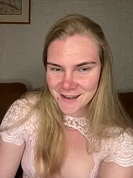 SexyBlondJoanna online show from March 2026 06:58:01 PM