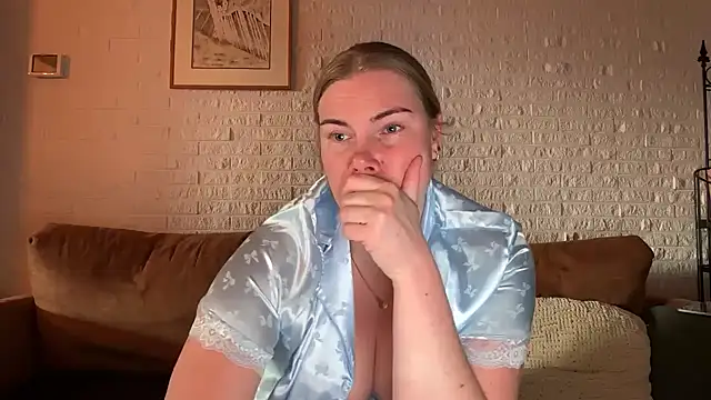 SexyBlondJoanna online show from March 2026 08:18:02 AM