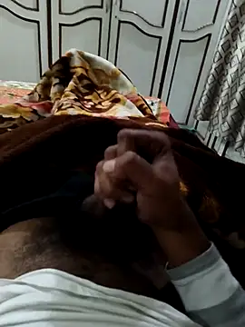 Snapshot of dildarlund chatting on January 2026 04:53:01 PM dildarlund online show from January 2026 04:53:01 PM