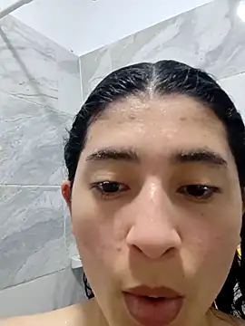 honeyhotgirl19 online show from February 2026 06:22:02 PM