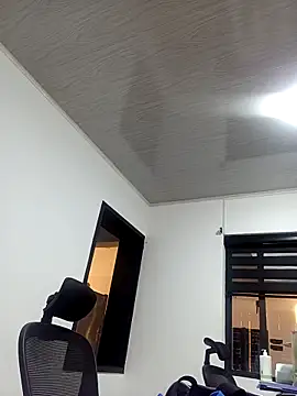 Snapshot of Dante_Knox chatting on March 2026 11:39:02 AM Dante Knox online show from March 2026 11:39:02 AM