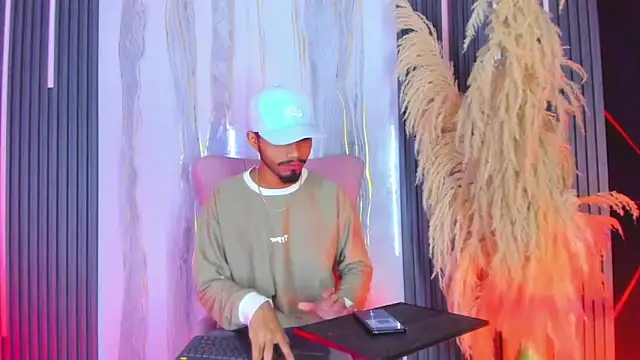 Baby sexdemon online show from February 2026 08:25:02 PM