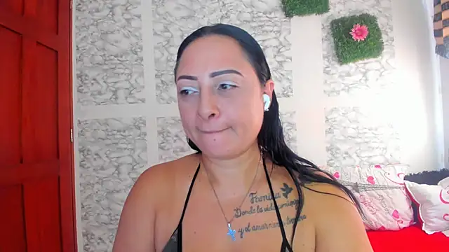 XXXStephanie XXX online show from June 2026 03:53:01 PM
