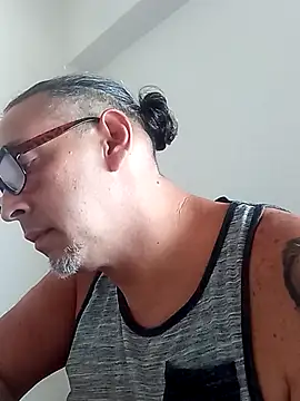 Big vittollo online show from February 2026 04:38:02 PM