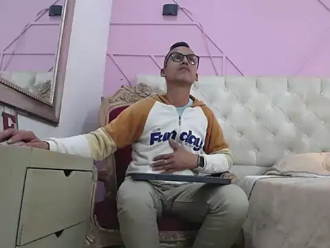 Oswalldo   online show from February 2026 02:26:02 AM