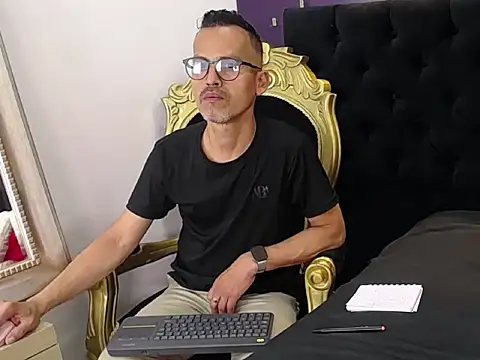 Oswalldo   online show from March 2026 11:27:01 AM