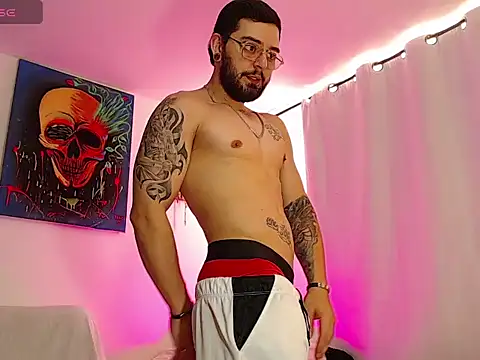 Axel Stton online show from May 2026 01:05:02 PM