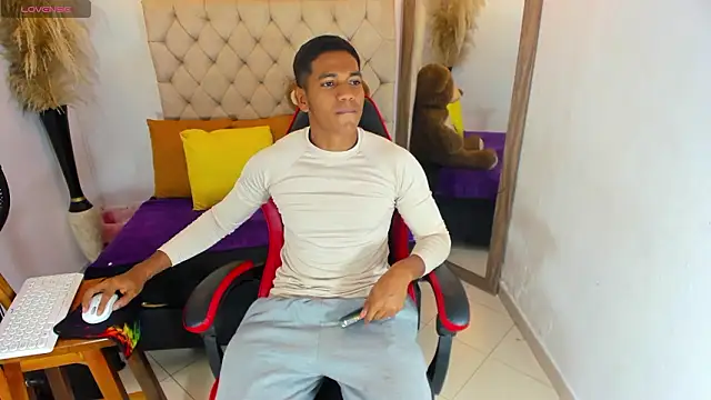 noah sthone online show from January 2026 02:59:01 AM