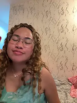 Ponthip online show from February 2026 06:26:02 PM