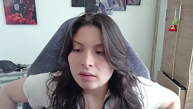 yessica gomez01 online show from April 2026 07:27:02 PM