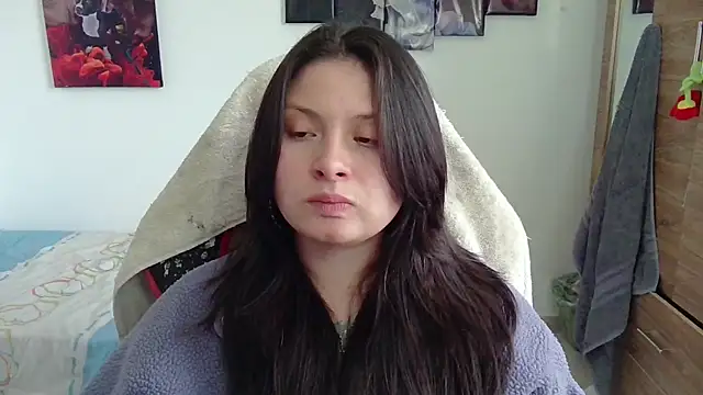 yessica gomez01 online show from May 2026 10:05:02 PM