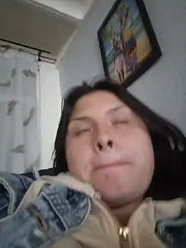 yessica gomez01 online show from June 2026 10:23:02 PM