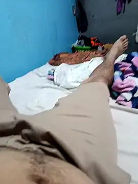 Snapshot of Geovy071 chatting on January 2026 12:49:02 AM Geovy071 online show from January 2026 12:49:02 AM