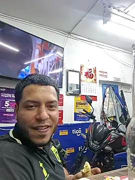 Snapshot of mago_vive chatting on February 2026 06:09:01 AM mago vive online show from February 2026 06:09:01 AM