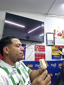 Snapshot of mago_vive chatting on February 2026 06:46:02 AM mago vive online show from February 2026 06:46:02 AM