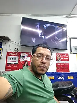 Snapshot of mago_vive chatting on March 2026 06:28:01 AM mago vive online show from March 2026 06:28:01 AM