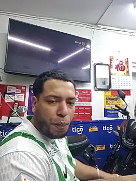 Snapshot of mago_vive chatting on March 2026 06:17:02 AM mago vive online show from March 2026 06:17:02 AM