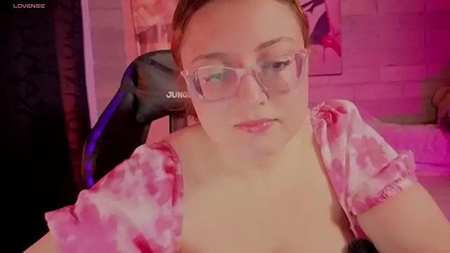 Mia Franklyn online show from March 2026 01:36:02 AM