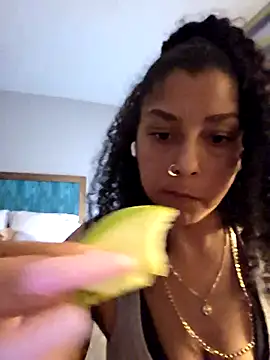 tastesosweet online show from April 2026 11:58:01 PM