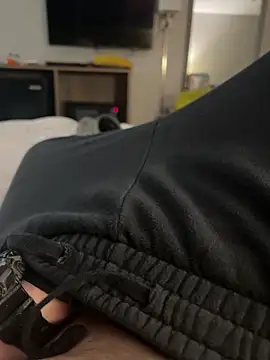 WetReaperr online show from April 2026 09:21:01 AM